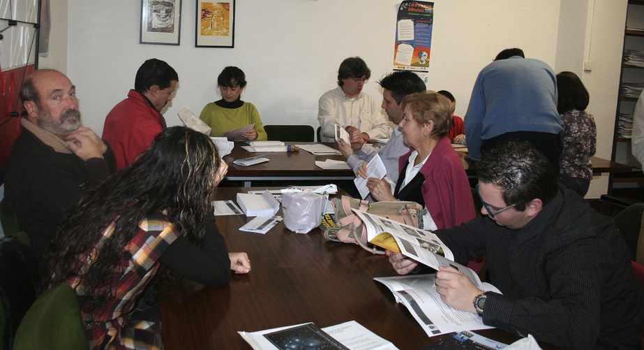 Reunión semanal Centro Madrazo Reunión semanal Centro Madrazo