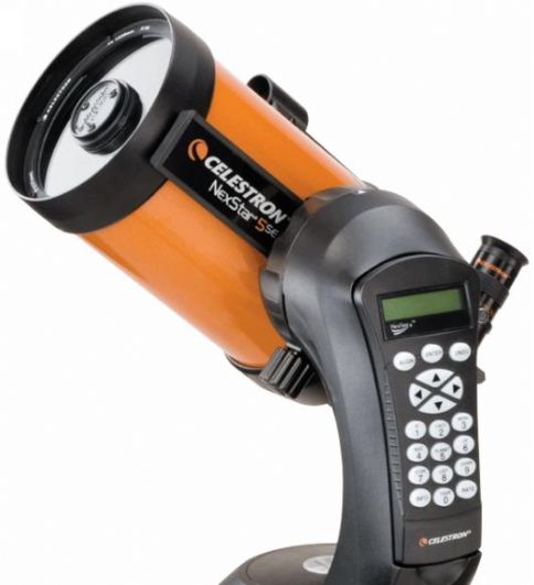 Telescopio con montura computerizada